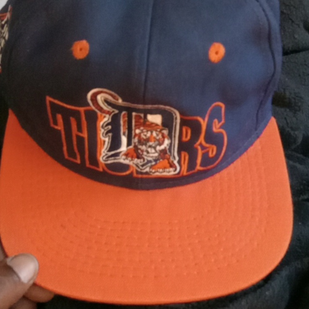 Men's ball cap 🧢